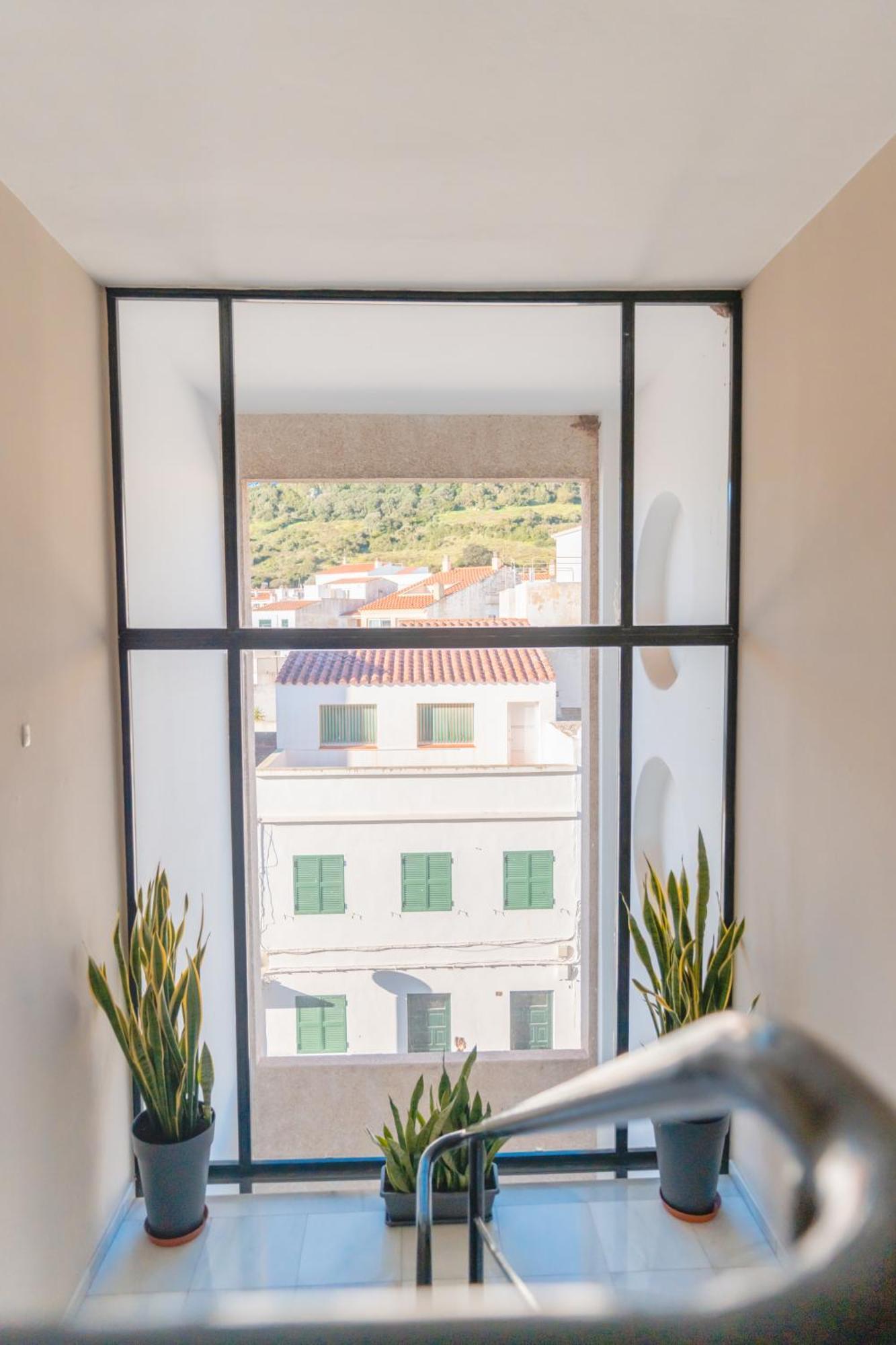 Apartamentos Loar Ferreries Bagian luar foto