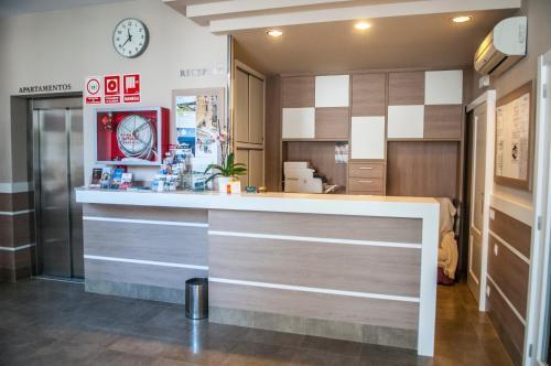 Apartamentos Loar Ferreries Bagian luar foto